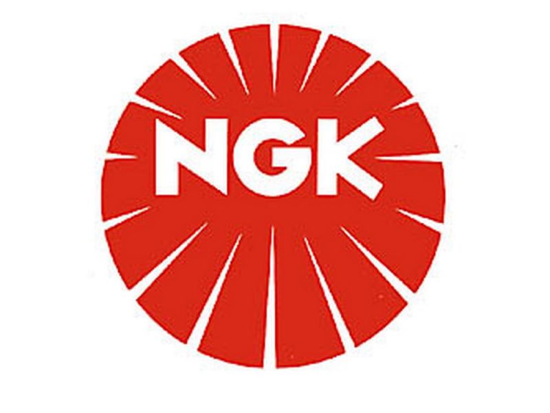 NGK Bujía CR-9 EK