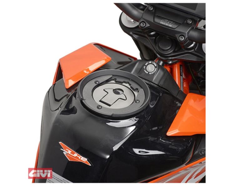 GIVI TankLock montaje KTM Duke 125 / 390 (2017-)
